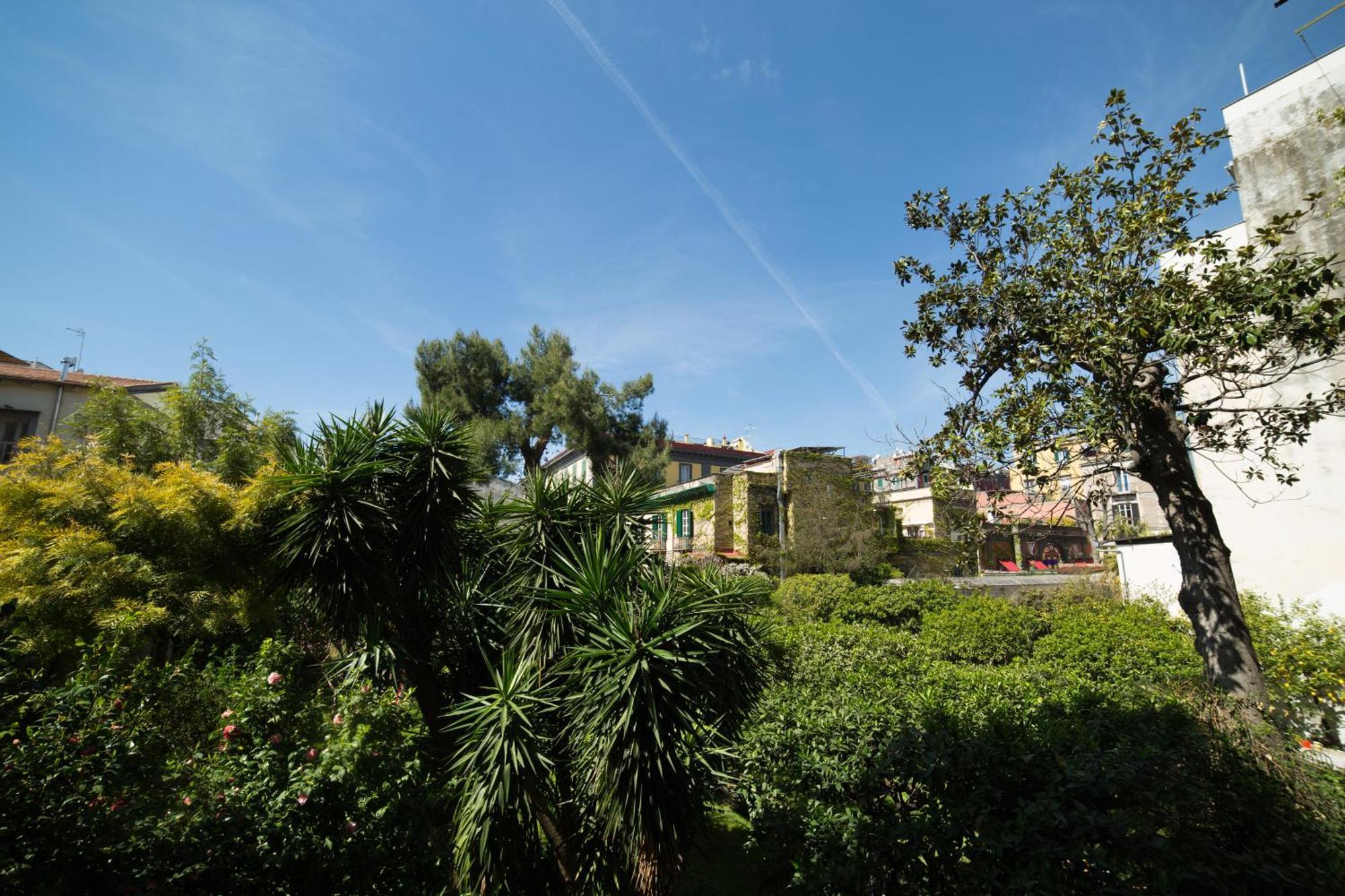 The Bellini House By House In Naples Acomodação com café da manhã Exterior foto