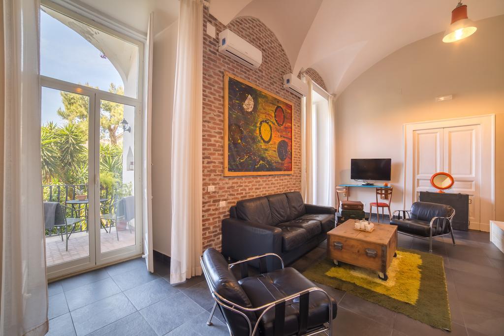 The Bellini House By House In Naples Acomodação com café da manhã Exterior foto